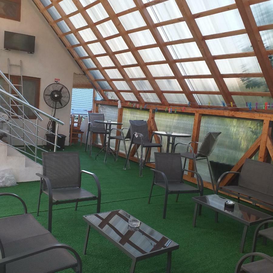 Pensiunea Casa Maria Vişeu de Sus Exteriör bild