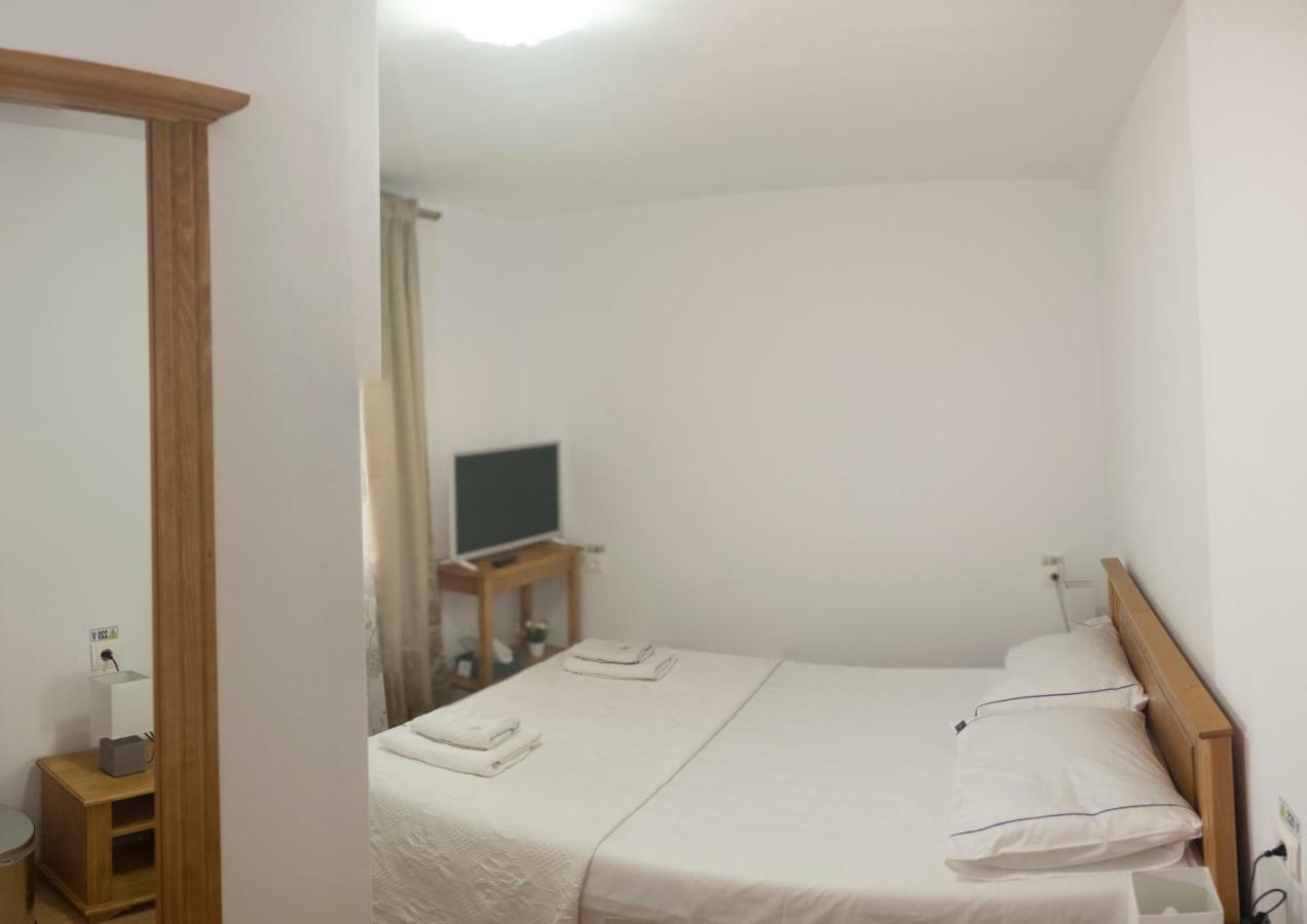 Pensiunea Casa Maria Vişeu de Sus Exteriör bild