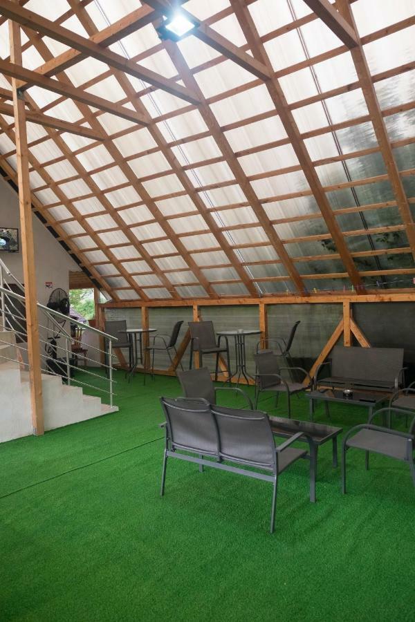 Pensiunea Casa Maria Vişeu de Sus Exteriör bild